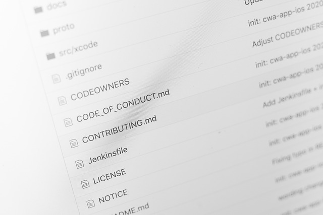 Dlaczego Open-Source? Podróż ku Wolności w Świecie Technologii