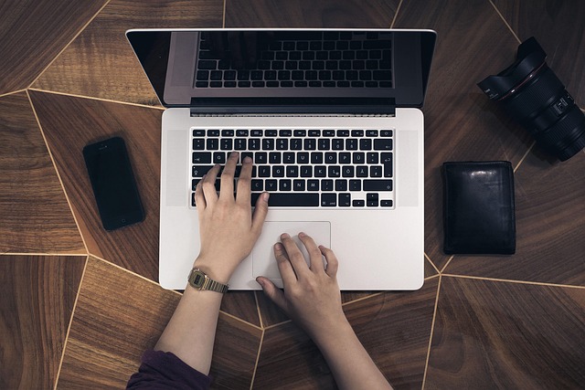 Inteligentny ogród w Twoim domu: DIY bio-gadżety do uprawy roślin