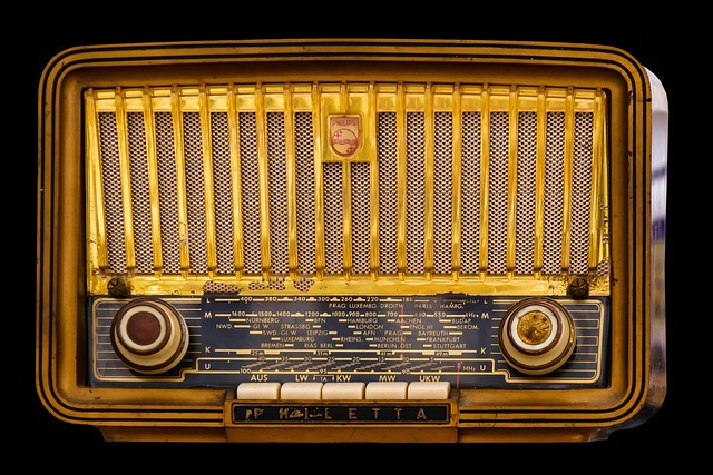 Modernizacja analogowego radia: Jak przywrócić do życia klasyki z lat 80. - 3 2025